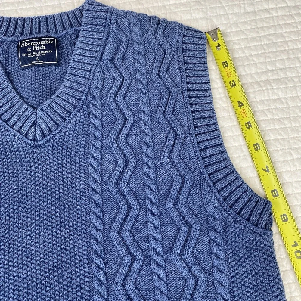 Abercrombie & Fitch Womens Navy Cotton Cable Knit Sweater Vest Size S Preppy